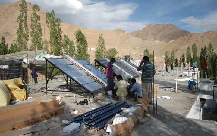 Installing solar water heaters, Leh