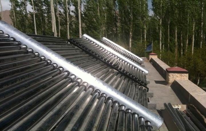 Rooftop solar water heating, Leh